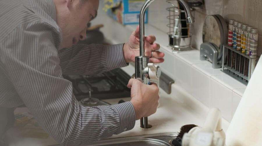 Local expert plumbing services in Oak Park, MN